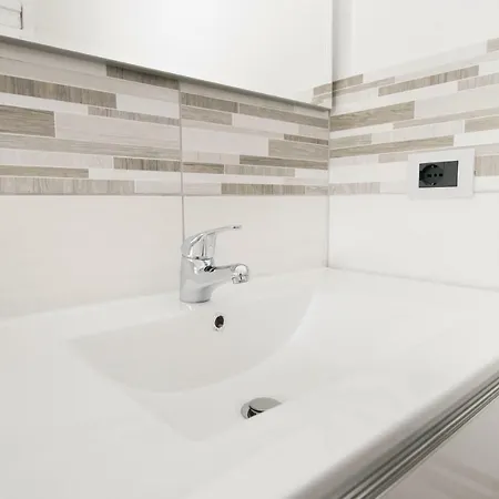 Agata Apartment *